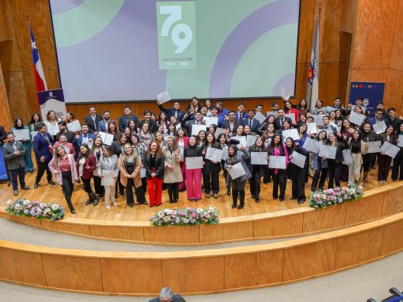 UBB reconoció a estudiantes que culminaron diplomados orientados a fortalecer su formación integral